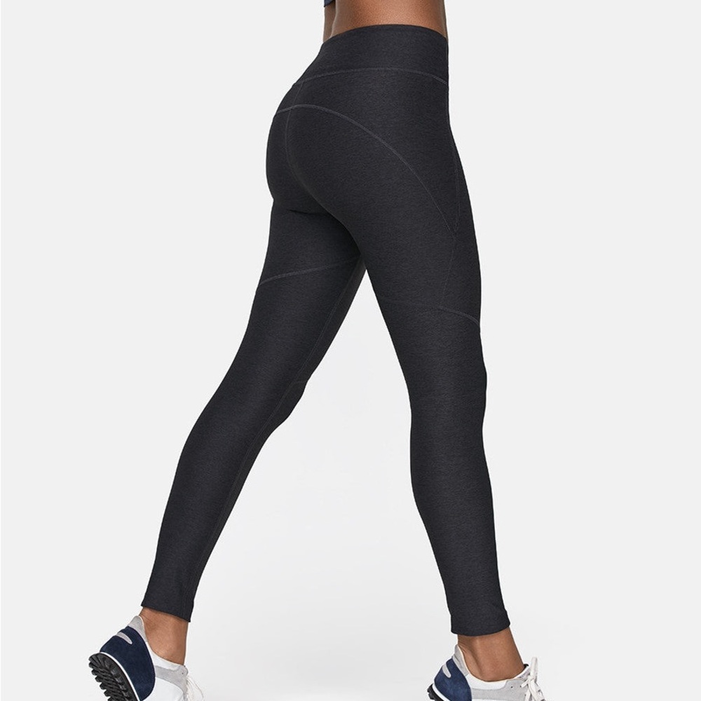 Outdoor Voices Warm-Up Leggings in Charcoal